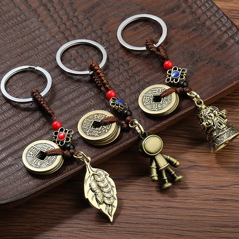 

Винтажный Золотой брелок для ключей в виде астронавта, удачи, фэн-шуй