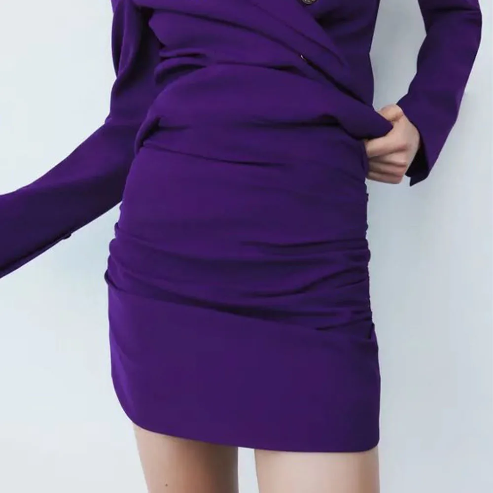 

DiYiG WOMAN 2021 new fashion slim-fit pleated mini skirt retro casual high waist A-line back zipper half-length skirt