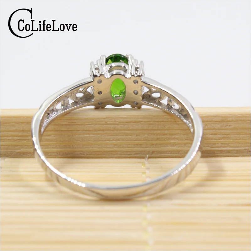 Женское кольцо из диопсида натуральный хром серебро 925 пробы обручальное