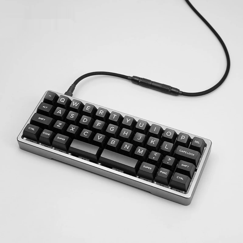 

Кабель Greatcable ручной работы, Тип C, самоблокирующийся отдельный индивидуальный кабель для передачи данных, чистый черный механический кабел...