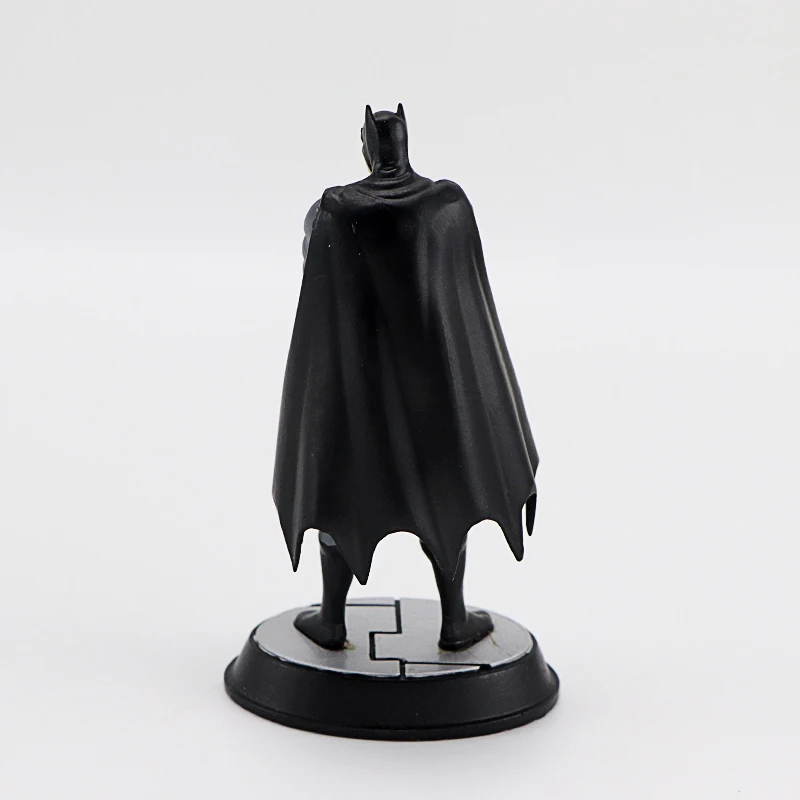 Художественная коллекция шасси DC COMICS 1:43 RD 2000 BATMOBILE & ручная роспись Статуэтка |