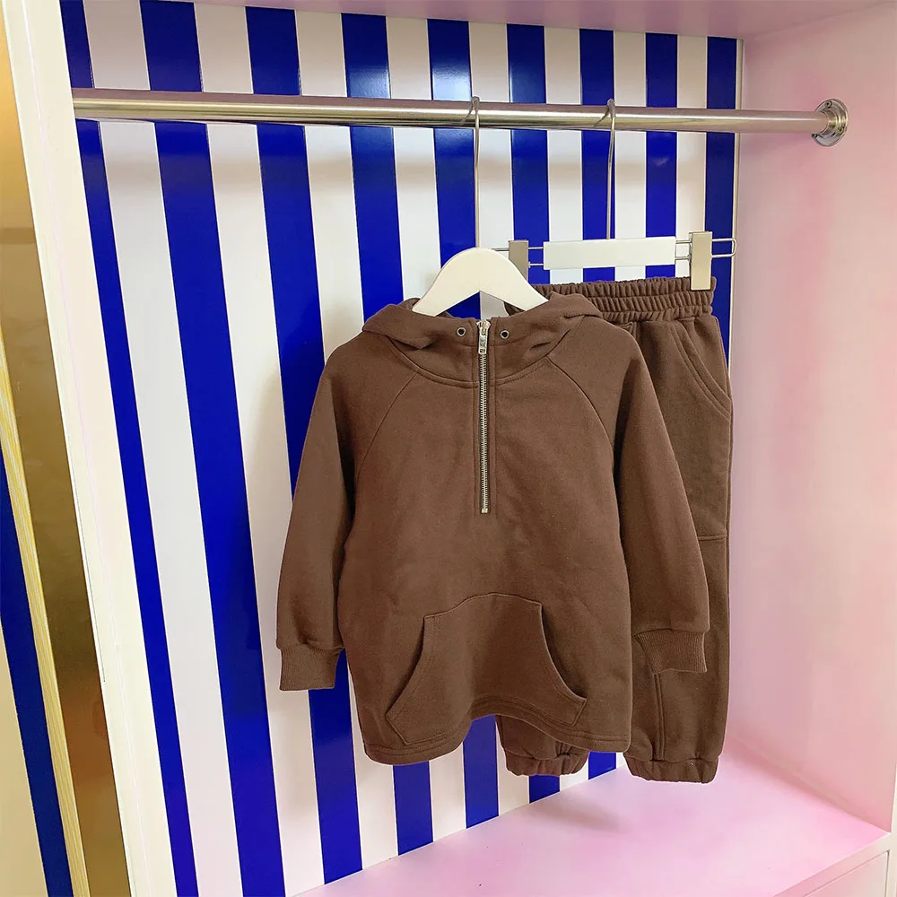 

Костюм детский осенне-зимний из Свитера и брюк