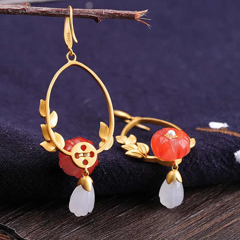 Украшения бутика KJJEAXCMY - серьги из ювелирного серебра S925 с покрытием золотом, украшенные южно-красным яшмой Хэтянь.