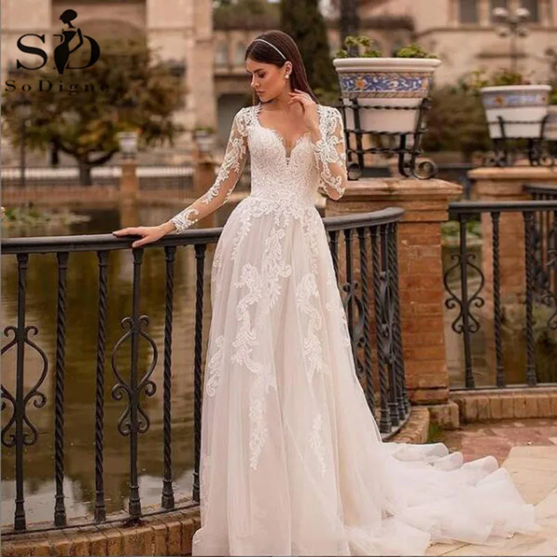 

SoDigne Modern Long Sleeves Wedding Dresses Sexy Backless Lace Appliques Button Princess Bridal Dress Wedding Gowns 2022
