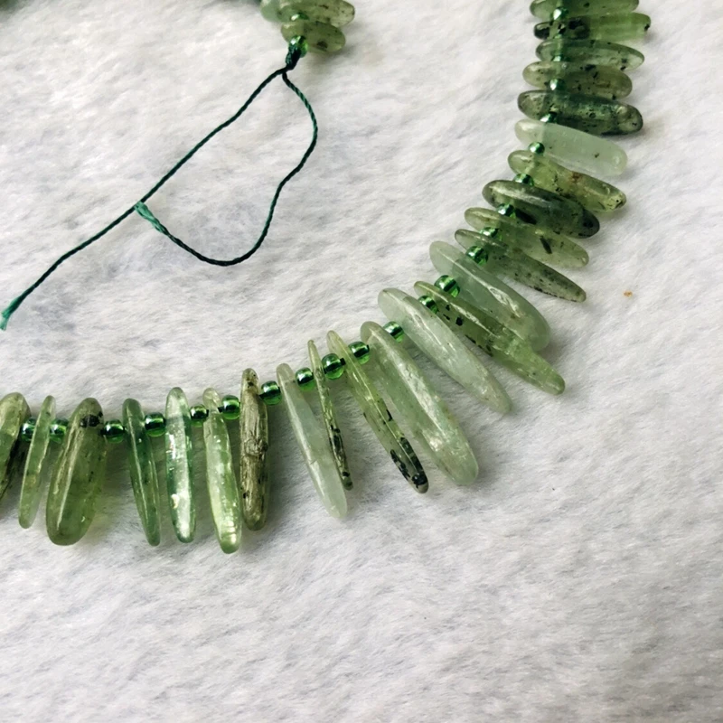 Wholesale 1string Natural Gem Stone Chip Nugge Beads,Kunzite,Diopside,Chrysoprase,Larimar Beads For jewelry DIY 15.5"/string