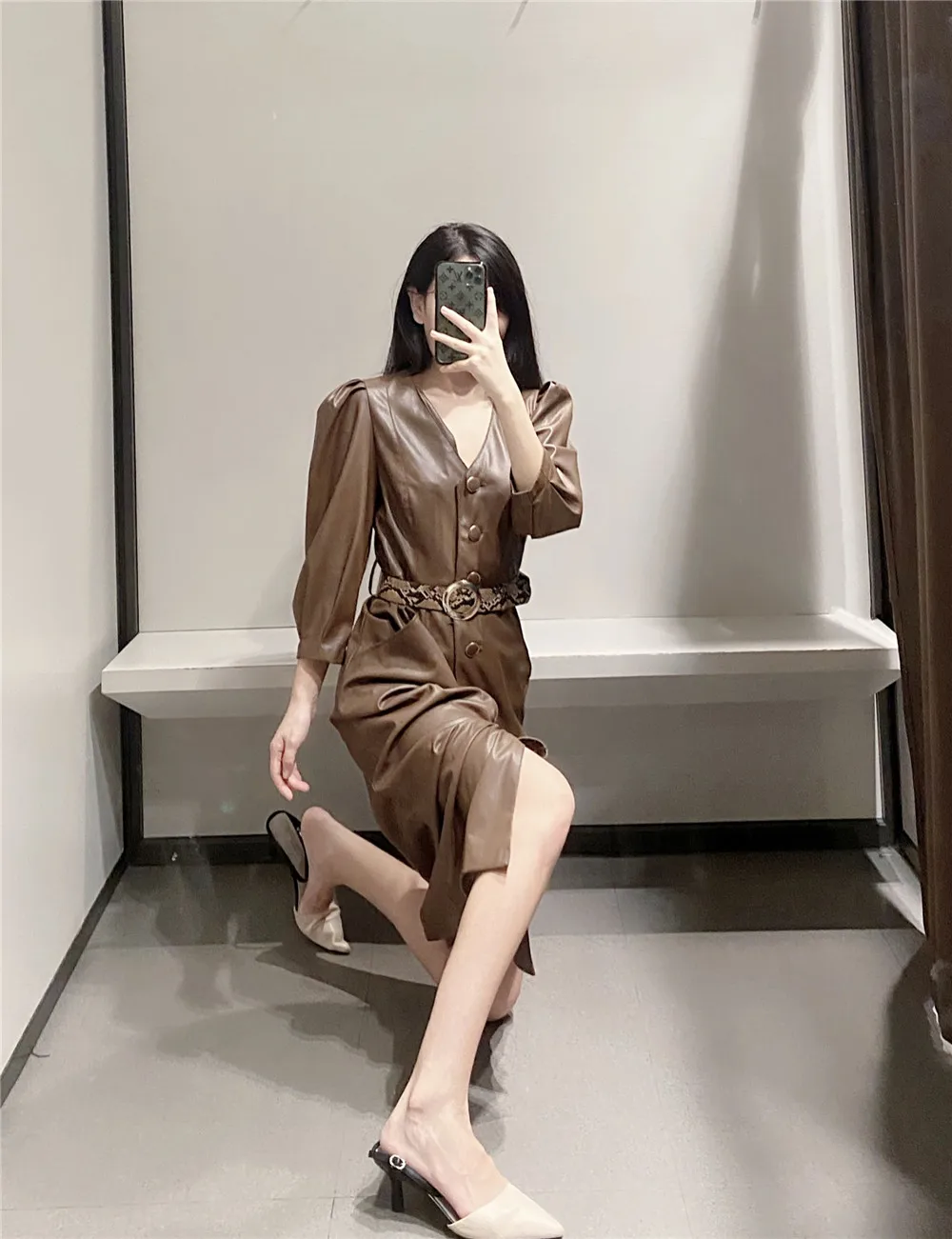 

2021 ZA Fashion Women's Imitation Leather Dress Belt Long Sleeve V-neck 3 Colors Pure Color Retro Elegant Women Mid-length Dress