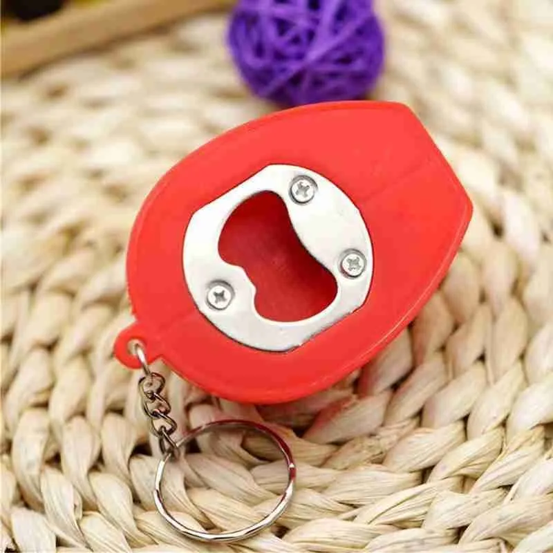 Креативная имитация шлема яркая светодиодная подсветка модный брелок для ключей