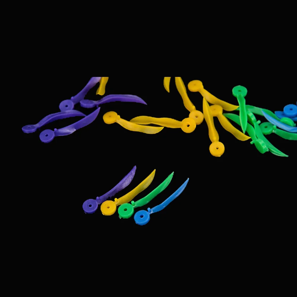 Стоматологические Одноразовые клинья с отверстиями принадлежности всех 4