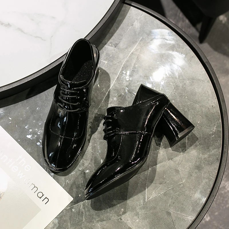

2020 new Spring and Autumn pu Leather Thick High Heel Shoes Women Fashion Patent Leather Pointed Toedaily casual Pumps U22-26