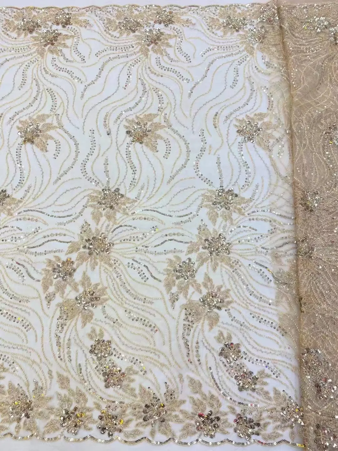 

Золотые Африканские свадебные бусины лучшего качества блестящие тюлевые сетчатые кружева для повода/свадебное платье с пилой/модный дизай...