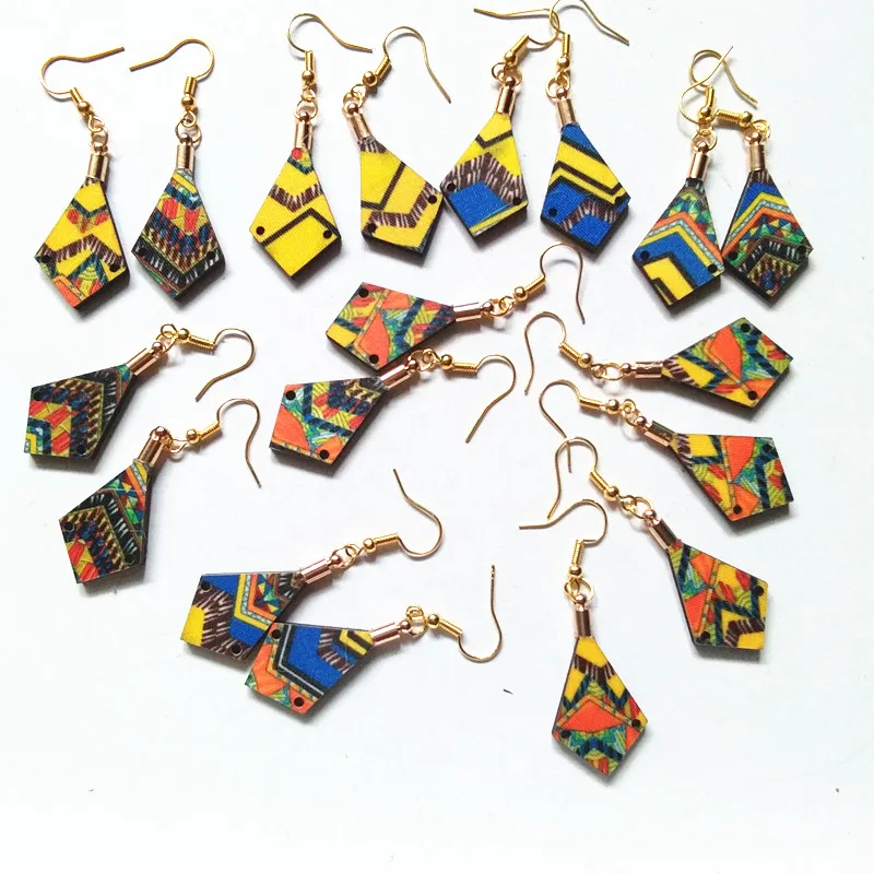 

Fashion Wood Waterdrop Short Earrings 6 CM Printing Different Flower Drop Earrings Romantic Party Gifts For Women Girls Jewelry