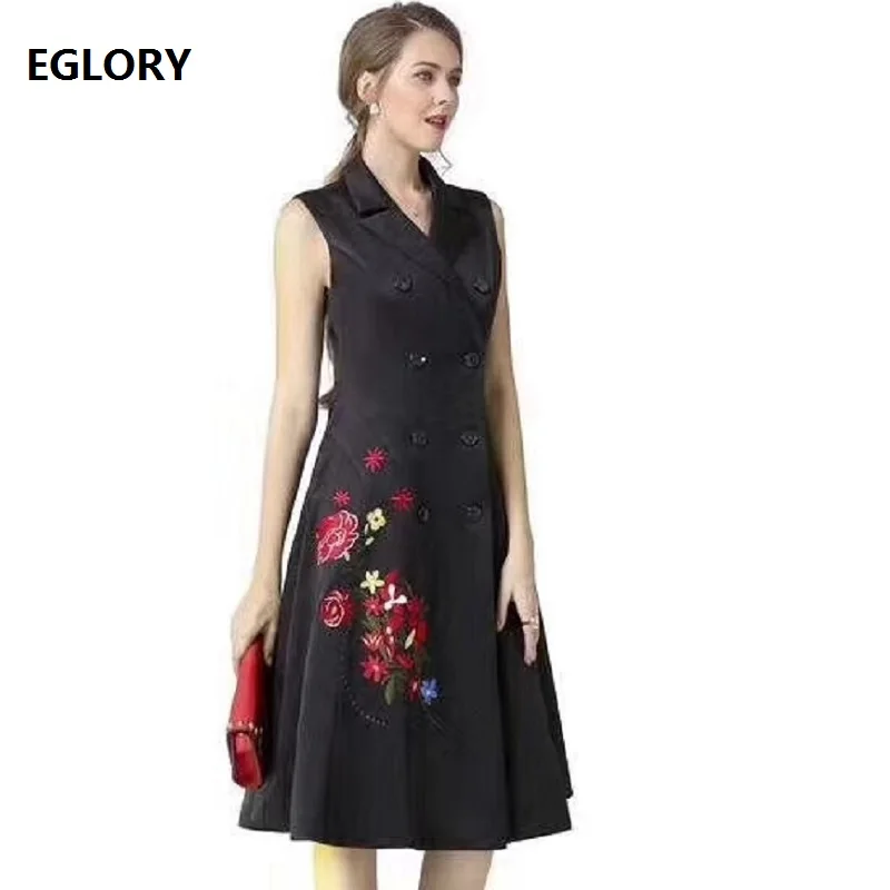 Женское офисное платье без рукавов элегантное двубортное миди черного зеленого