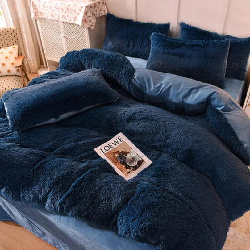 Утолщенный теплый темно-зеленый пододеяльник на осень и зиму роскошный плюшевый