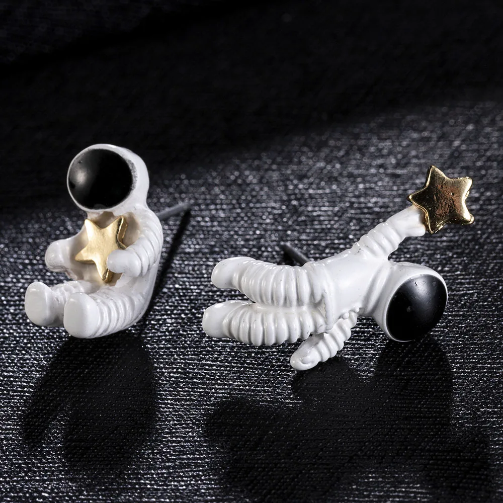 Серьги-пусеты в виде звезд астронавтов модные женские серьги-пусеты с