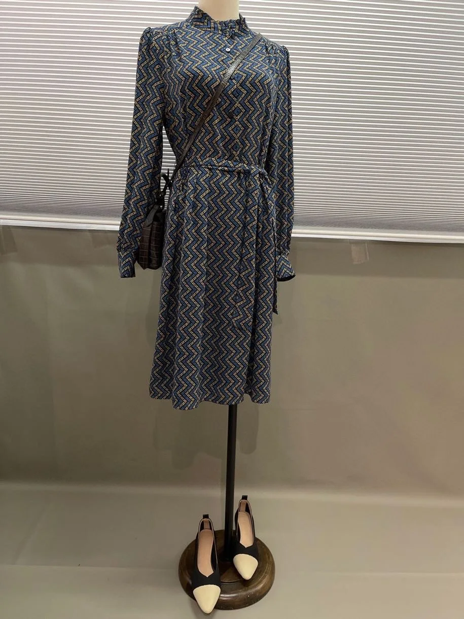 

6620215 spring and summer geometric pattern shirt belt waist dress