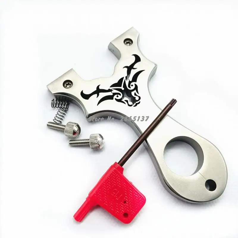

Stainless Steel Slingshot Vietnam Map Custom New Ufo Flat Rubber Band Crossbow Shooting Bolt Flat Leather Catapult Hunting Game
