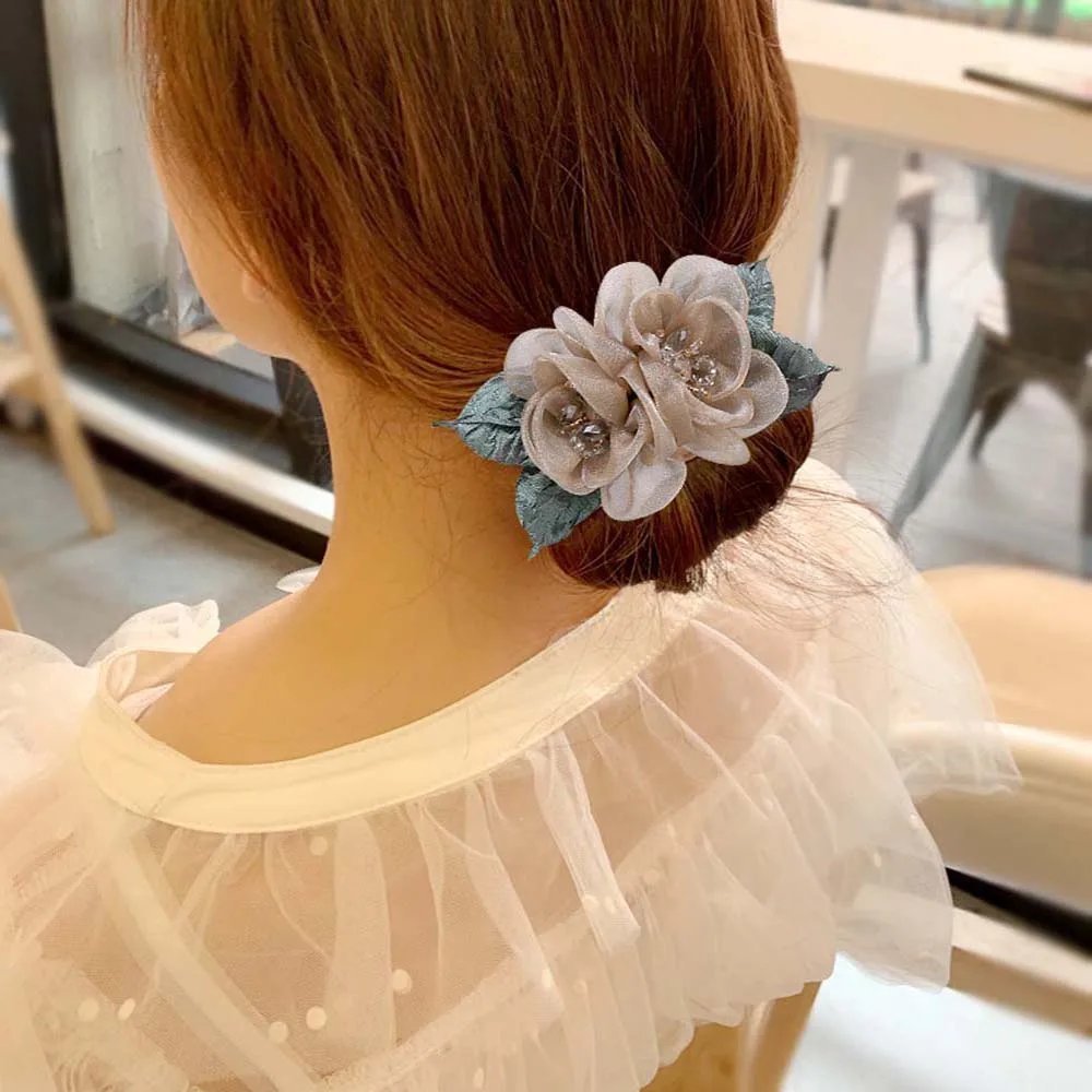 

Elegant Fashion Spun Yarn Korean Copper Vintage Crystal Hairpin Flower Hair Curler Hair Accessories Hair Bun Maker