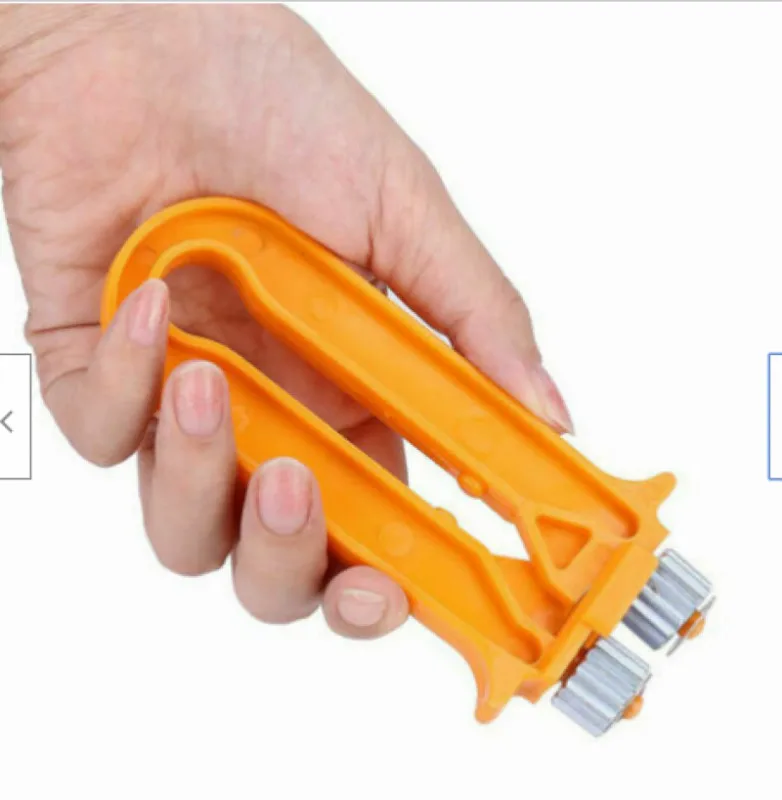 

1 pcs Plastic Bee Wire Cable Tensioner Crimper Frame Hive Beekeeping Equipment Bee Tools Nest Box Tight Yarn Wire Beehive