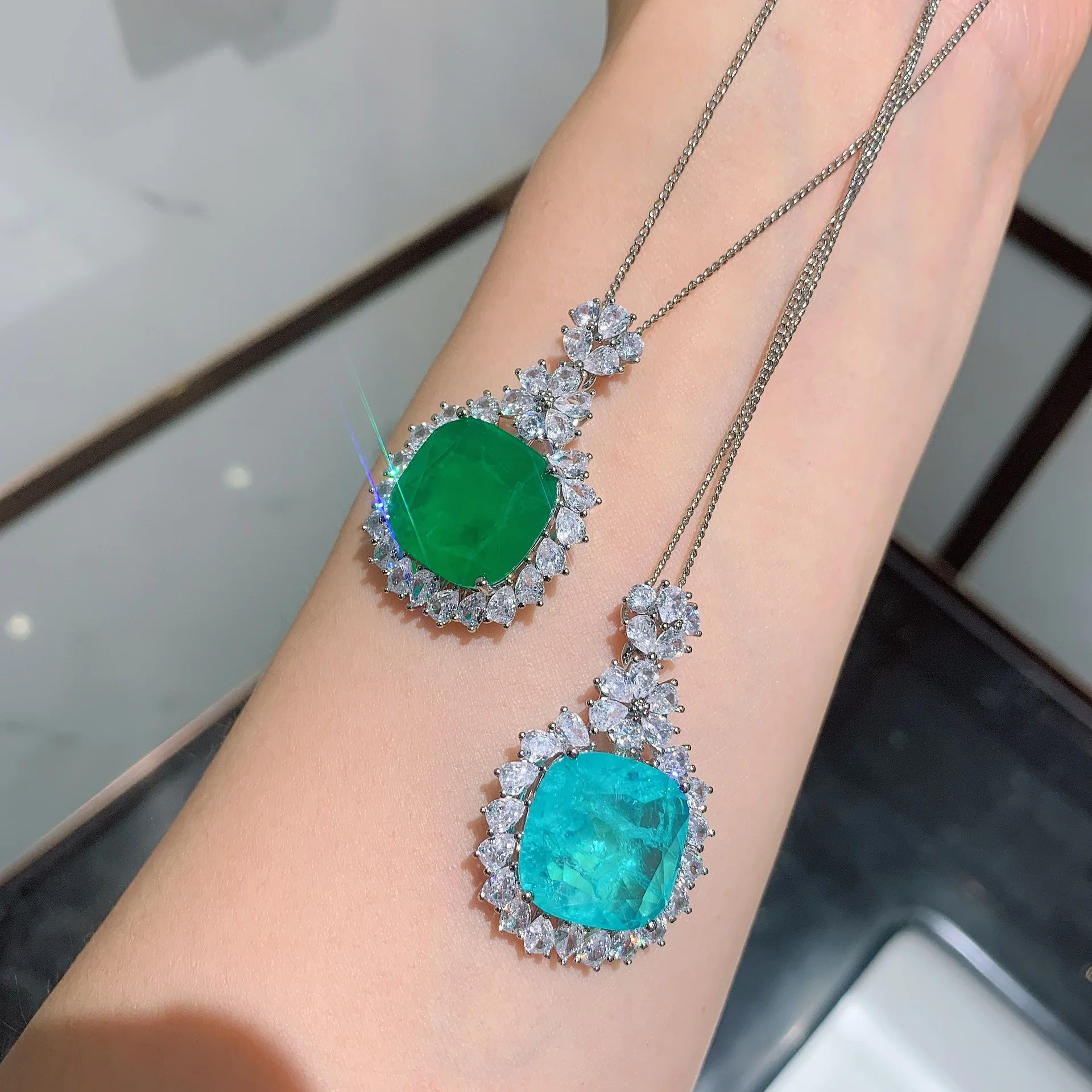 

Funmode модный зеленый голубой, овальной формы кубические циркониевые амулеты, подвеска, ожерелье, женское платье аксессуары FN76