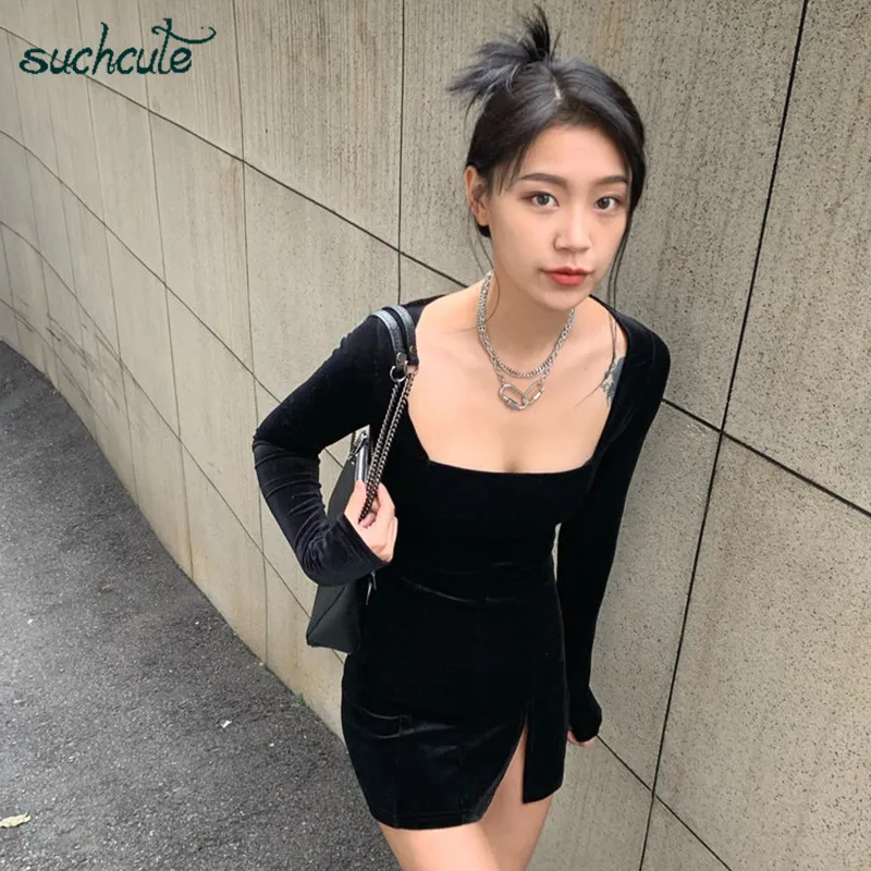 Женское бархатное платье с разрезом облегающее однотонное длинным рукавом