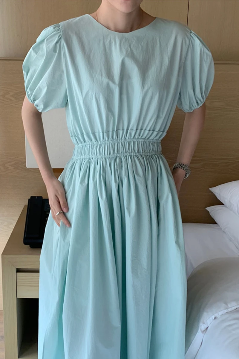 

Korejpaa Women Dress 2021 Summer Korean Fashion Simple Casual Solid Color O-Neck Waist-Slim Bubble Short Sleeve Dresses Female