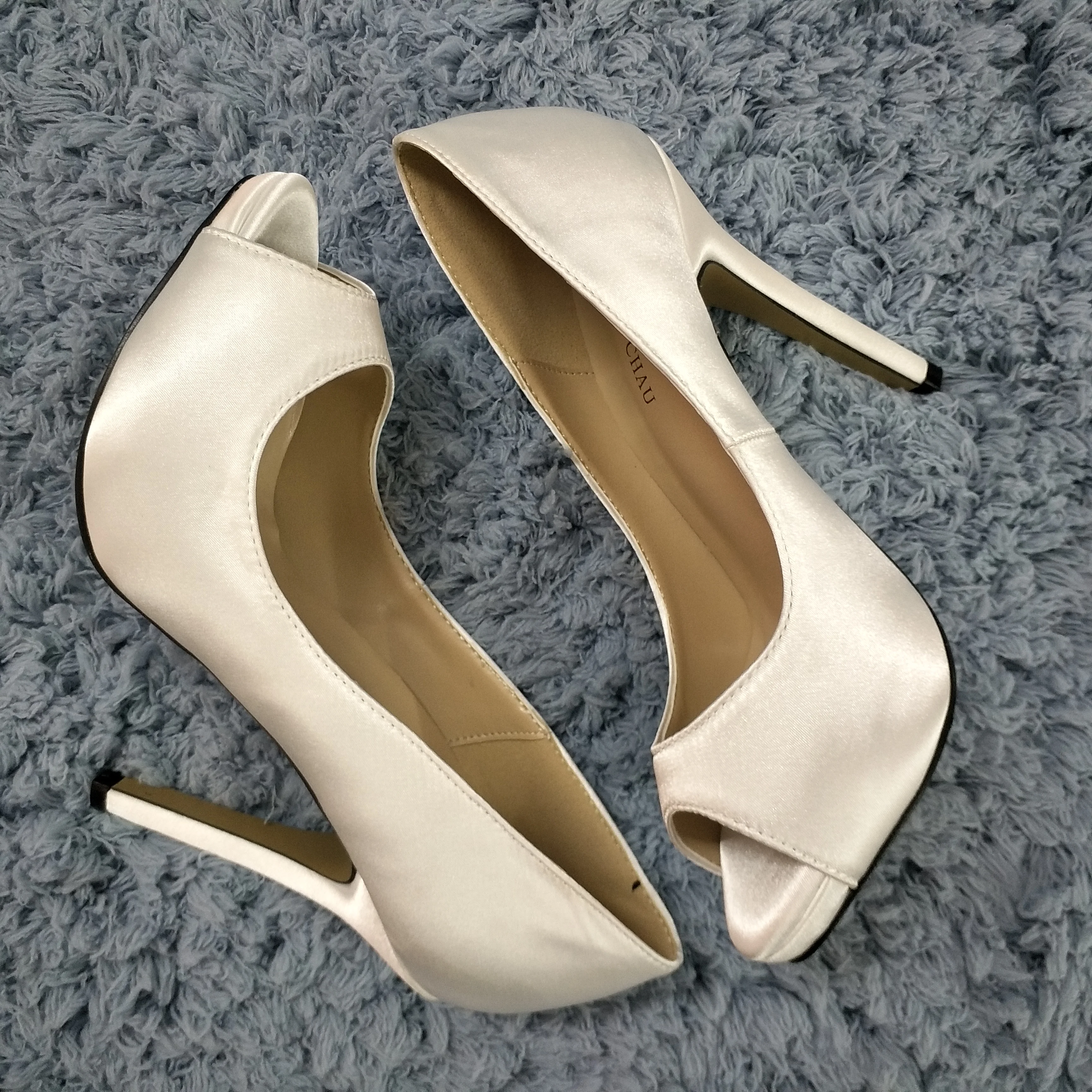 Пикантные атласные туфли-лодочки цвета слоновой кости свадебные вечерние