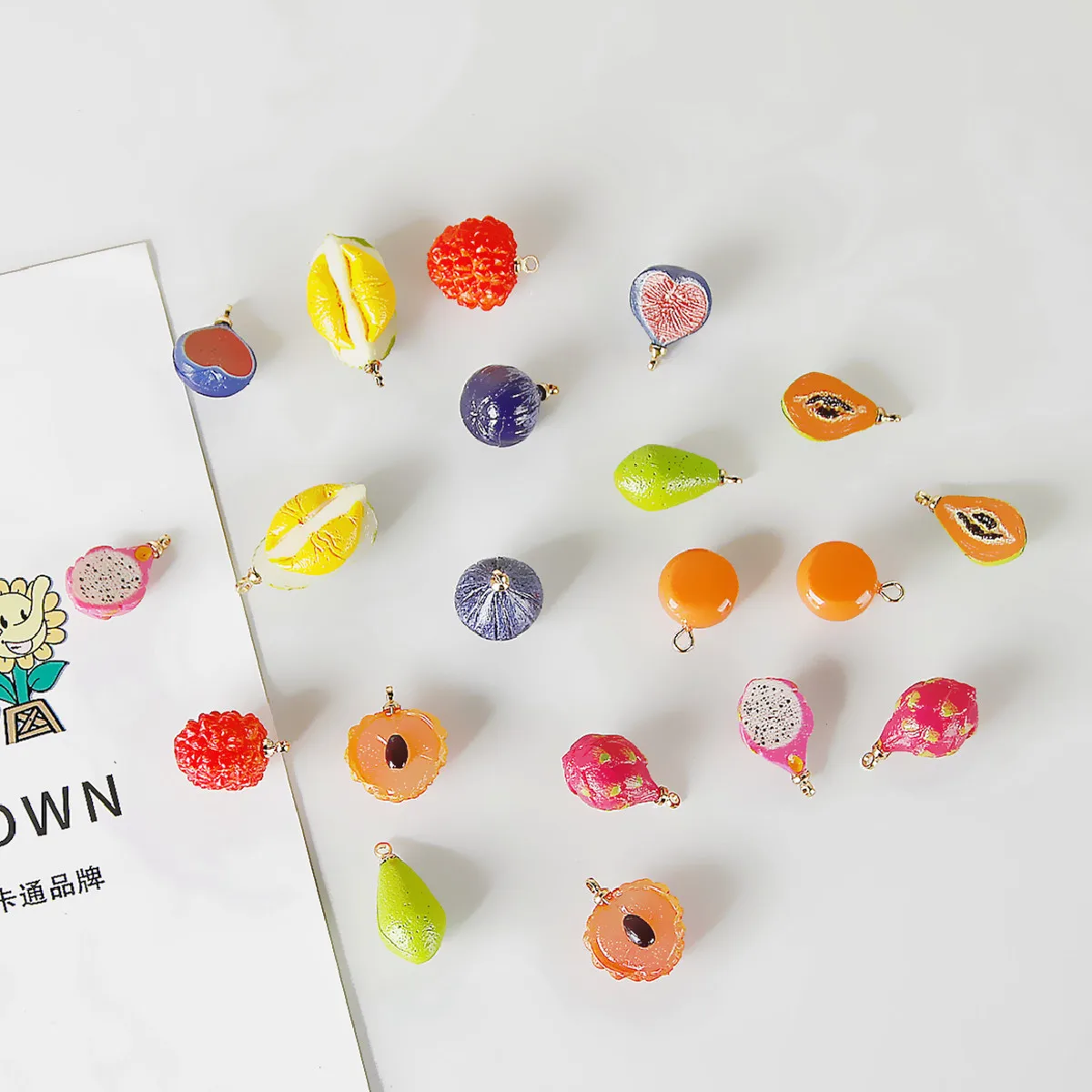 Полимерные кулоны в виде фруктов личи питая папайя сделай сам ювелирные изделия