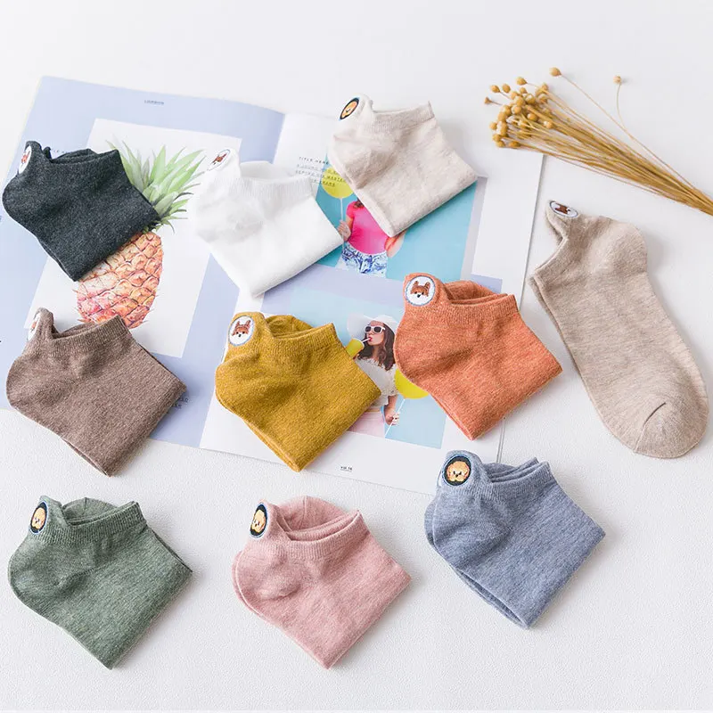 Симпатичные всесезонные женские носки счастливые модные до лодыжки конфетного