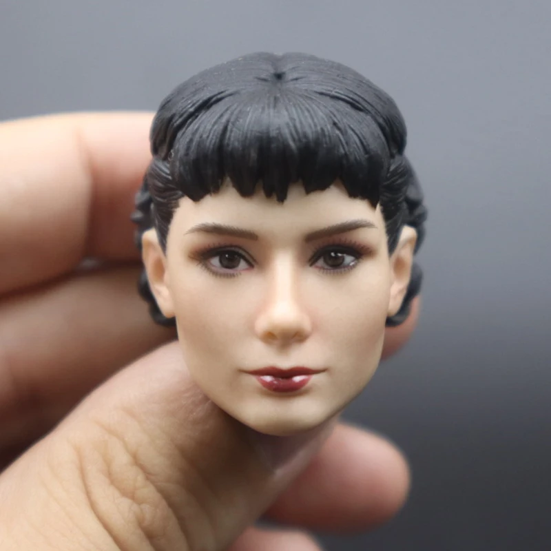 

Модель 1/6 года, голова Одри, модель из ПВХ, европейская сценическая голова, резьба по голове, подходит для 12 дюймов, Женский солдат, экшн-фигур...