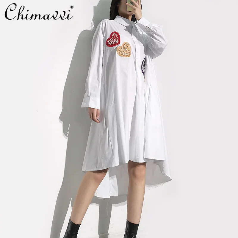 

Женское платье-миди с отложным воротником и рукавами-фонариками