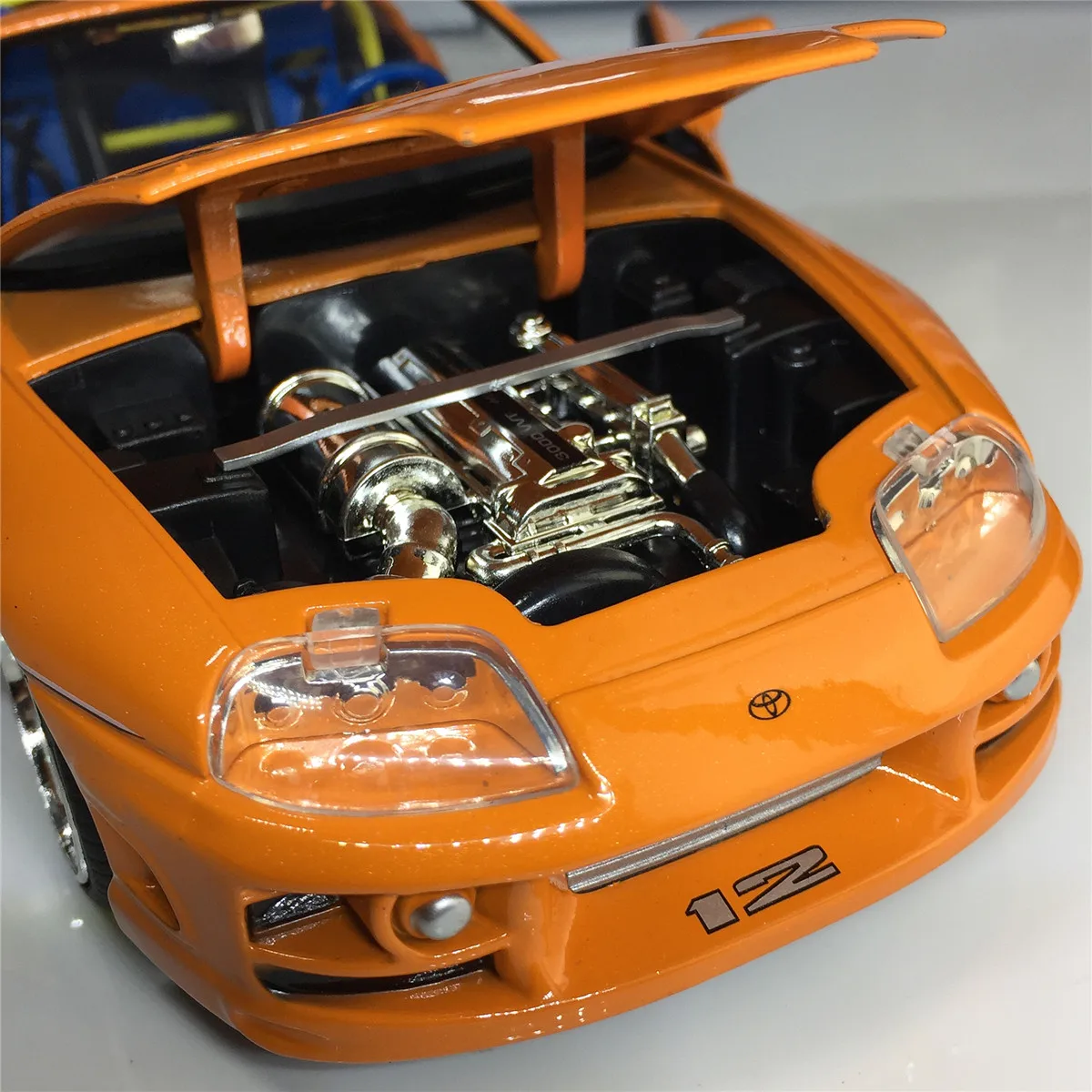 2021 Новинка 1:24 TOYOTA Supra 1995 игрушечный автомобиль из сплава Diecast и игрушечные машинки