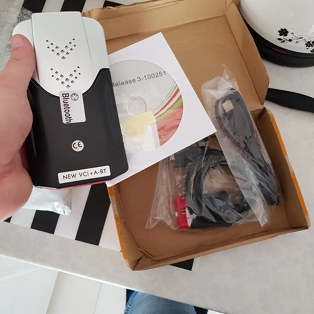 Европейский склад для Delphis VD Ds150e CDP USB Bluetooth TCS Pro OBDII OBD2 сканер 2017 R3 Keygen