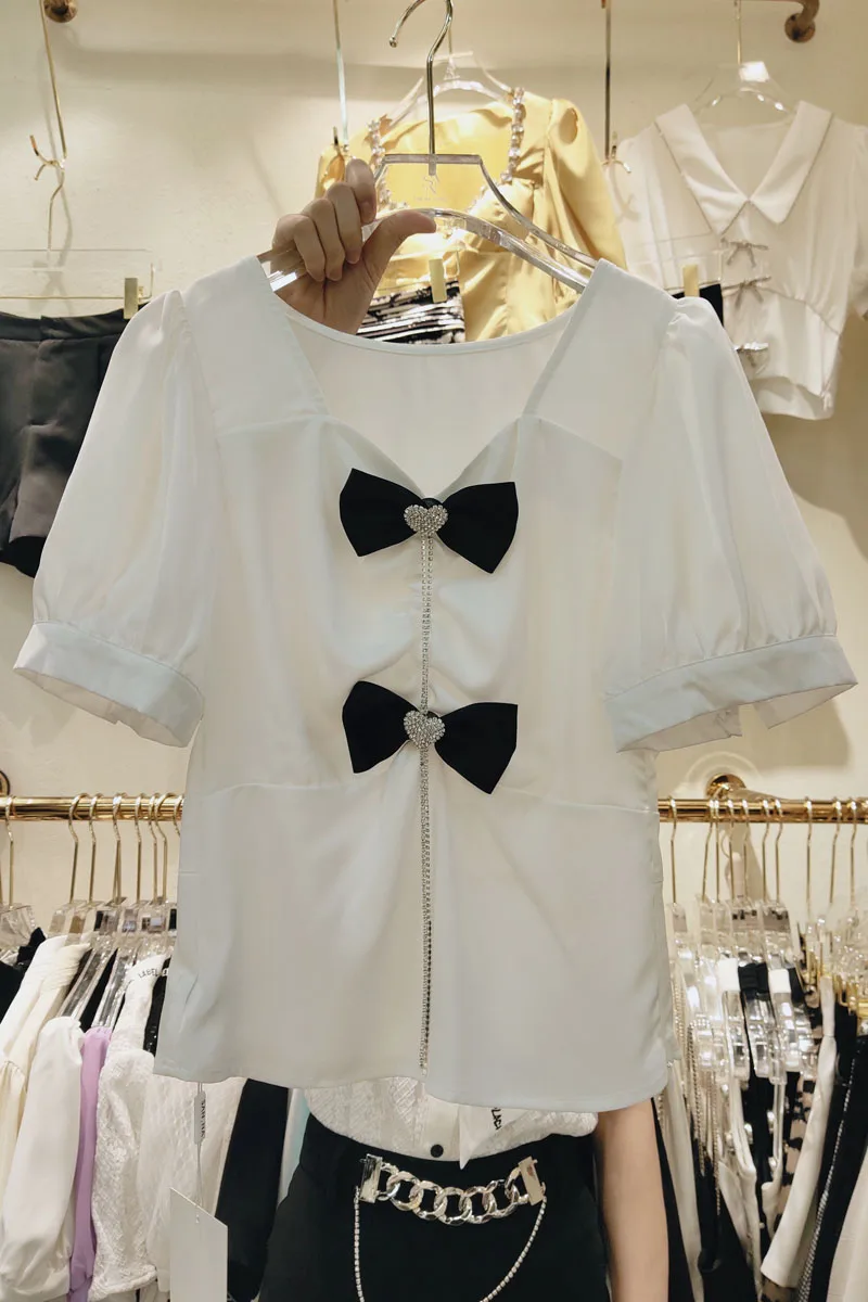

Bow Love Drill Buckle V-neck Puff Short Sleeve Chiffon Shirt Retro Gentle Style Elegant Versatile Tops