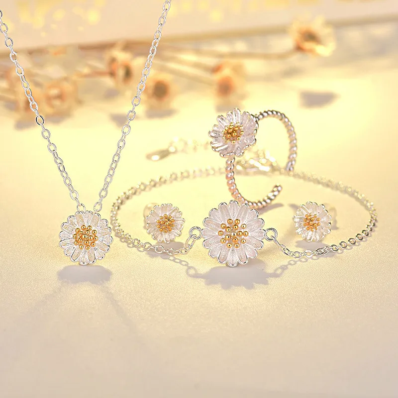 Японский и корейский дизайн солнечный цветок Женский комплект из колье браслета