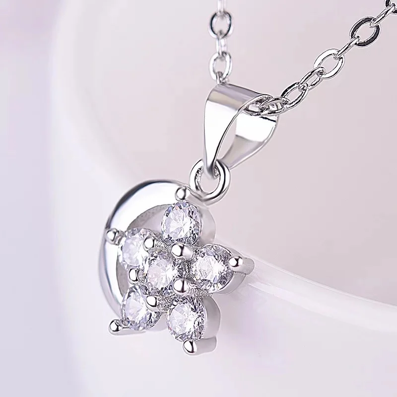 Простое модное серебристое ожерелье с подвеской в виде Луны и звезды для женщин