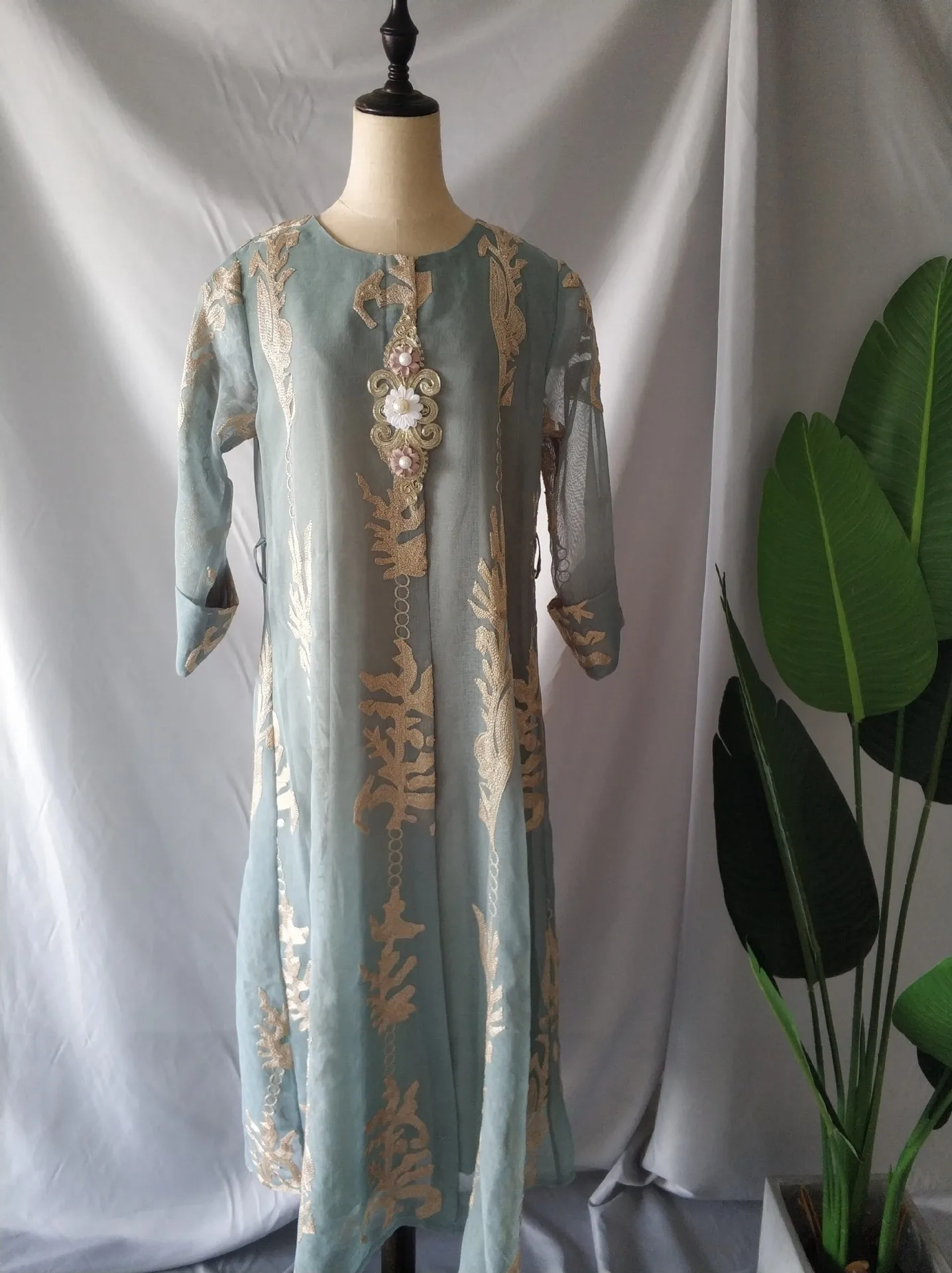 

Muslim Abaya Flower Embroidery Dress Dubai Middle East Muslim Women's Wear Plain Dress Vestidos Largos