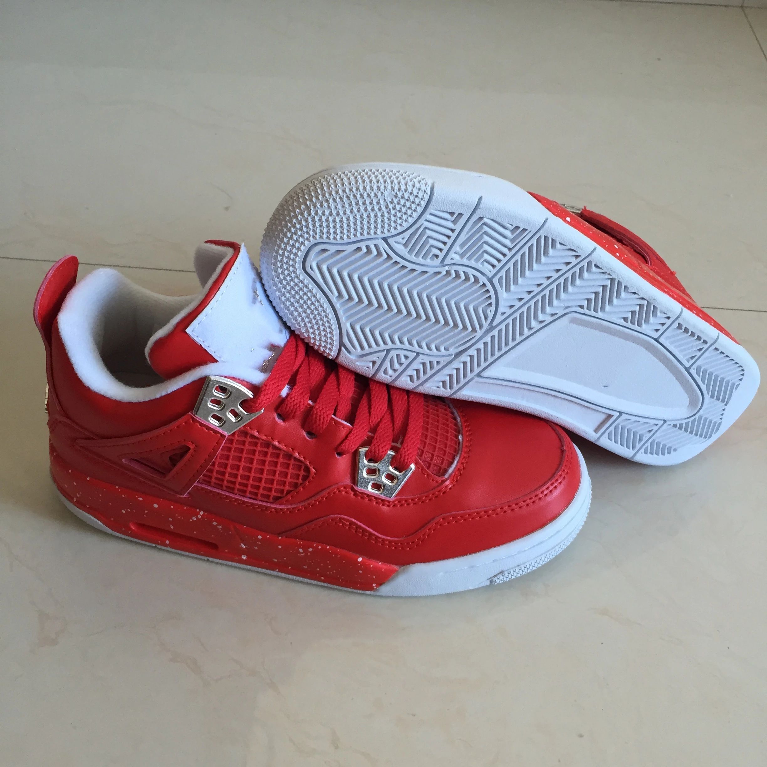 

New Bred 4 red Cat 4s air retro basketball shoes women red cement fire red singles denim game stylist sneakers Pure money