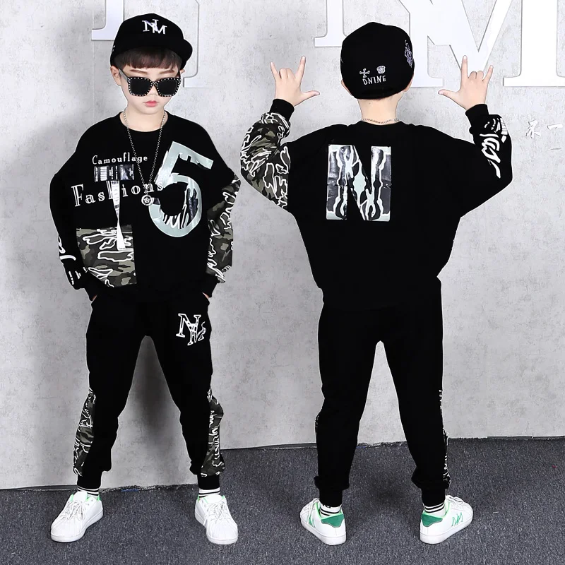 

2021 Children's No. 5 Character Printed Clothing Autumn Boys Cartoon Long Sleeve Sweater Pants Set Fashion Boy Set