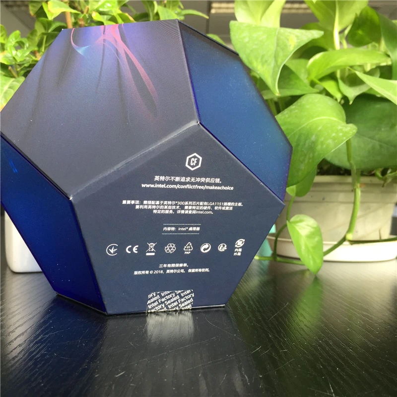 Процессор Intel Core i9-9900K для настольных ПК 8 ядер до 5,0 ГГц Turbo разблокированный LGA1151 300 Series 95 W процессор