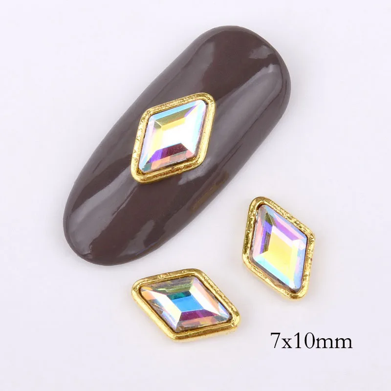 QB296 10 шт./упак. 3D усеяны искусственными драгоценными камнями; с стеклянной конструкцией, украшение для ногтей, стекло с подвесками из золотого сплава с эффектом, используется для украшения ногтей аксессуары - Цвет: QB296