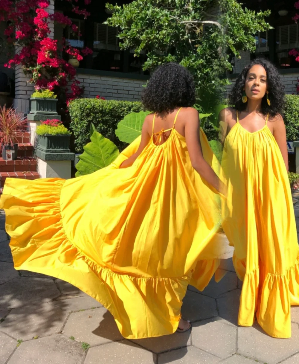 Женское летнее платье с лямкой на шее открытой спиной без рукавов плиссированные