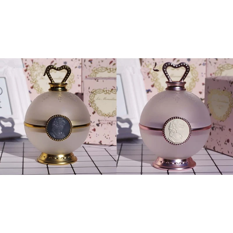 

Cosmetic Container Queens Brush Holder Luxurious Makeup Brushes Storage Container