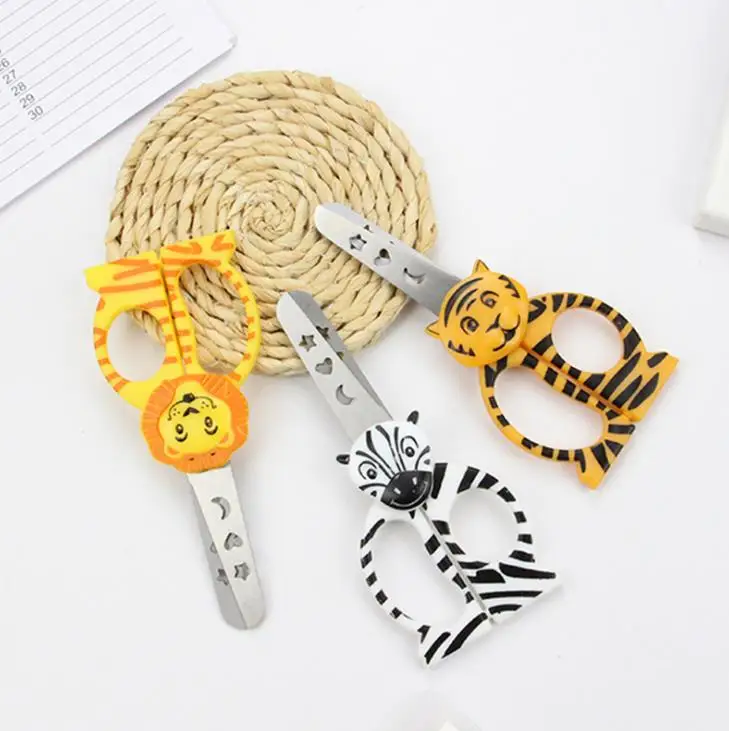 1 шт милые DIY лесные животные, тигр, Лев, Лошадь пластиковые ножницы для резчик бумаги; Скрапбукинг, Офисные, школьные, корейские канцелярские принадлежности
