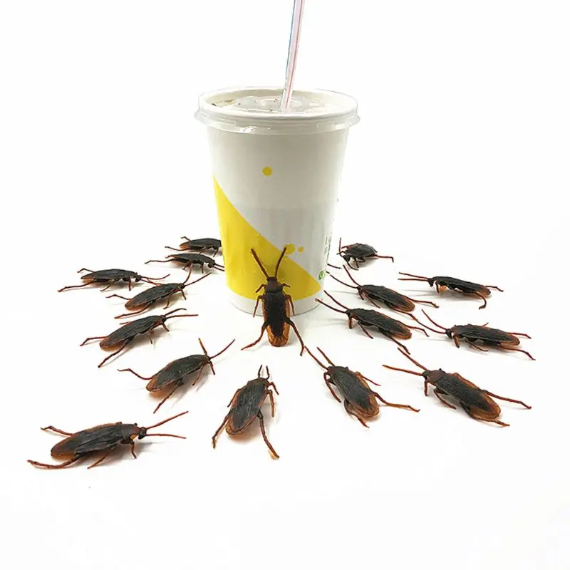 

P15C 12Pcs Lifelike Cockroaches Toy Halloween Gadget Gags Practical Jokes Toys Plastic Bugs