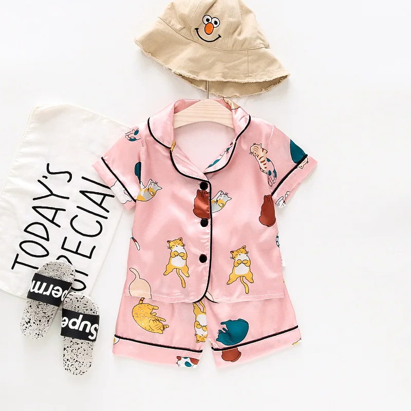 

Baby Pajamas Set Summer Silk Satin Pajamas Boys Girls Bear Print Short Sleeve Blouse Tops+Shorts Two Piece Set Infant Sleepwear