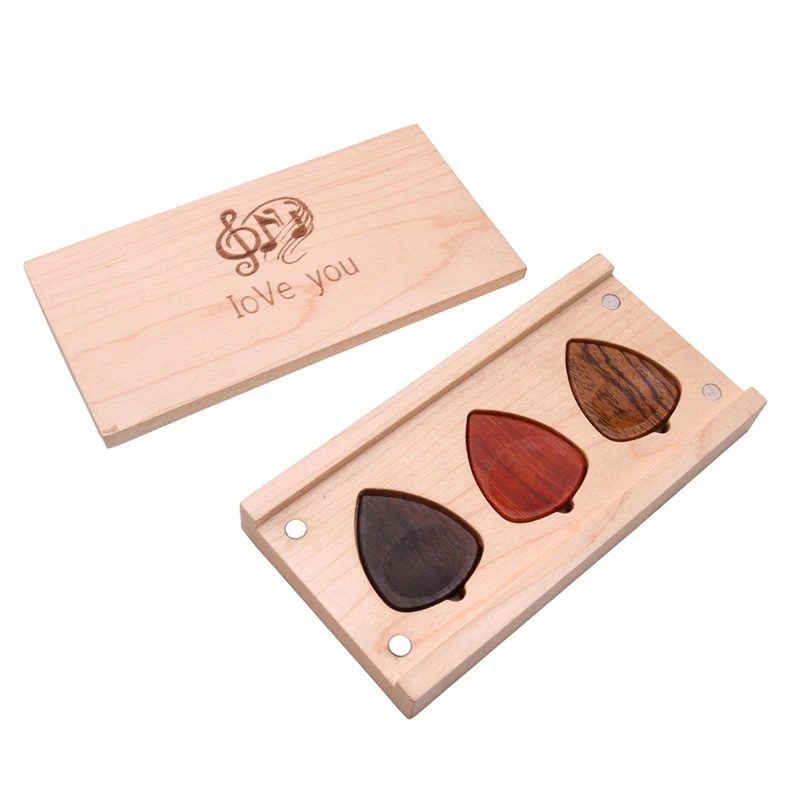 

Guitar Wooden Box Holder with 3Pcs Wood Picks Guitar Pick Box Holder Wood Guitar Classic Triple-Cornered Guitar Picks