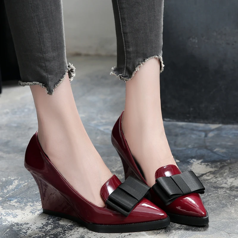 

OLOMLB Womens Mary Jane Brogue Bowties Loafers Pumps Shoes Bowknot Sandals Wedge High Heel Patent Leather Lolita New 2021