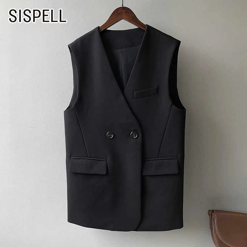 

Coats & Jackets