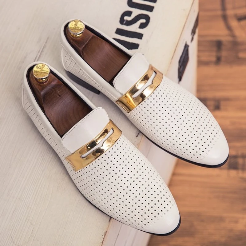 

2021Summer New Men Fashion PU Leather Hollow Metal Decorative Business Casual Shoes Formal Shoes Bridegroom Hot Men Shoes 3KC308