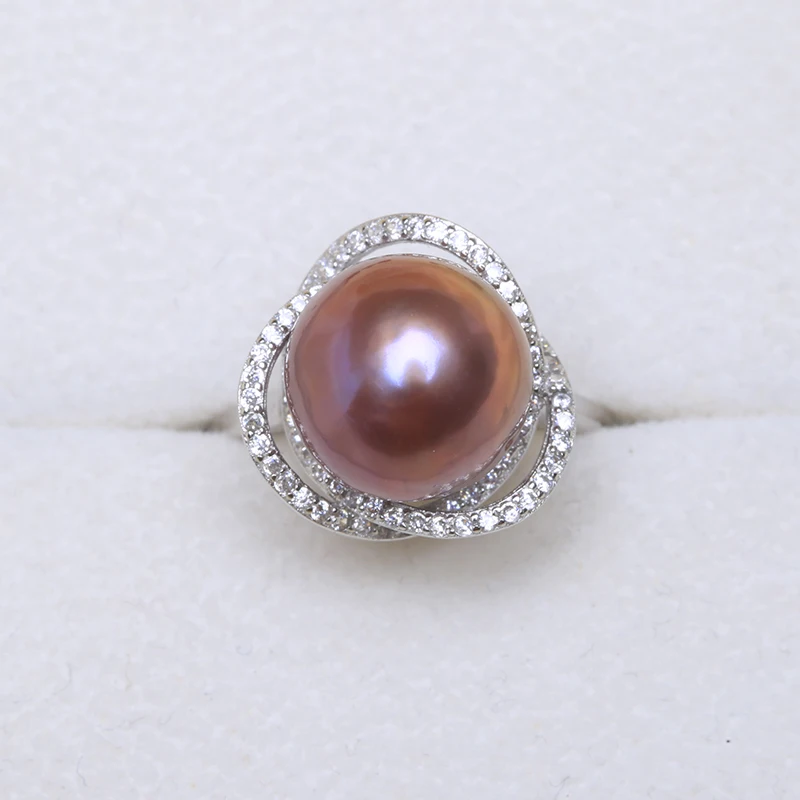 Кольцо с бриллиантами в виде бриллианта|Кольца| |